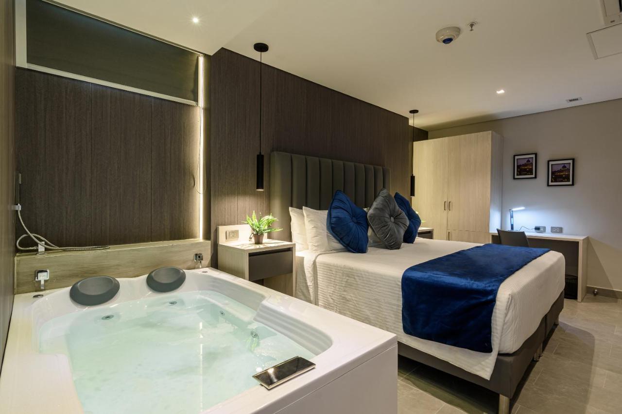 4 Sur Hotel Medellín Dış mekan fotoğraf