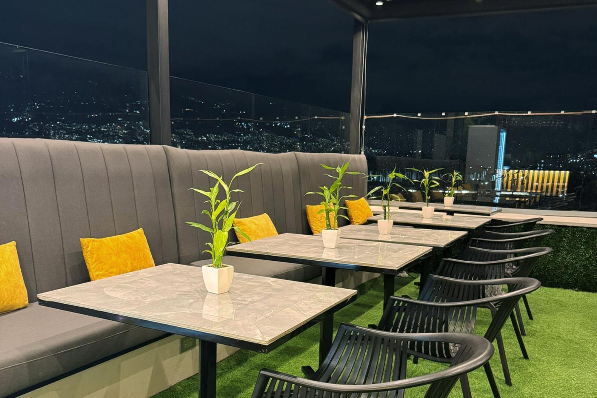 4 Sur Hotel Medellín Dış mekan fotoğraf